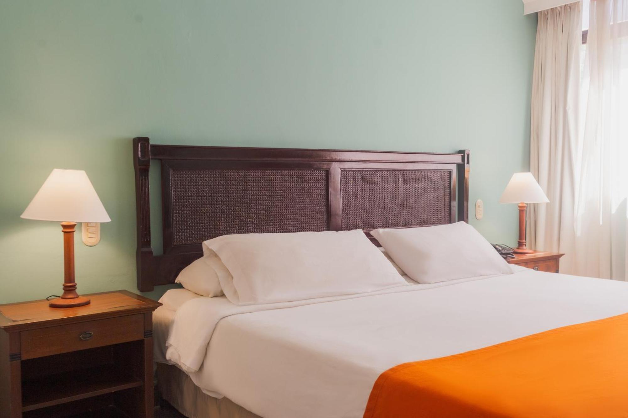 Standard King Room,1530892096:JPEG