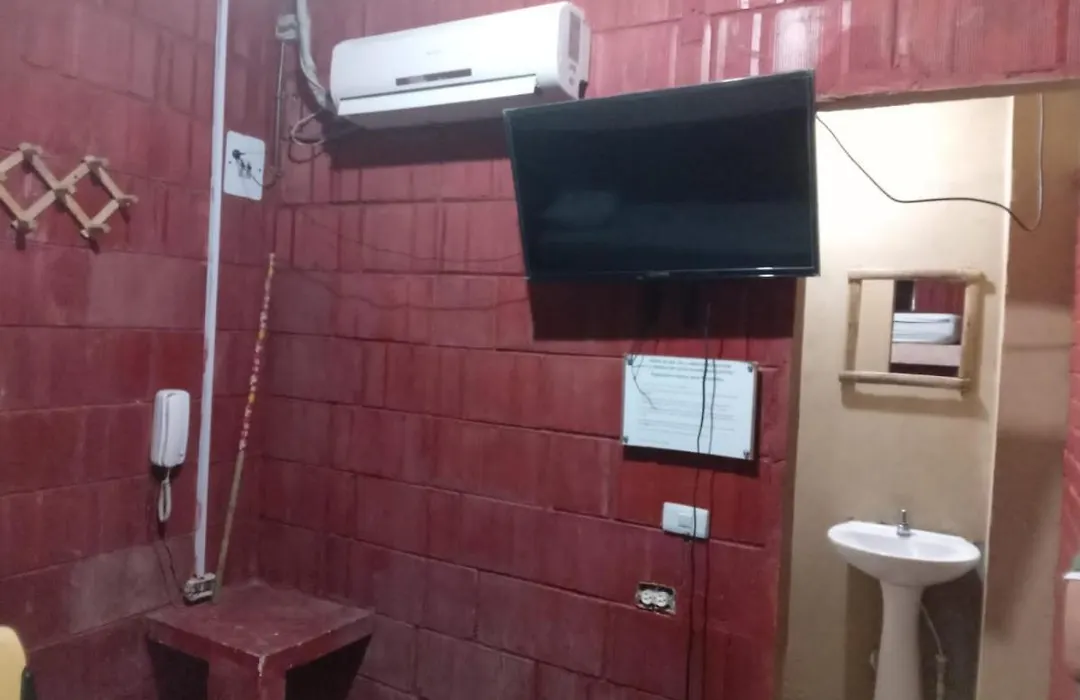 Hostal la ventana-1