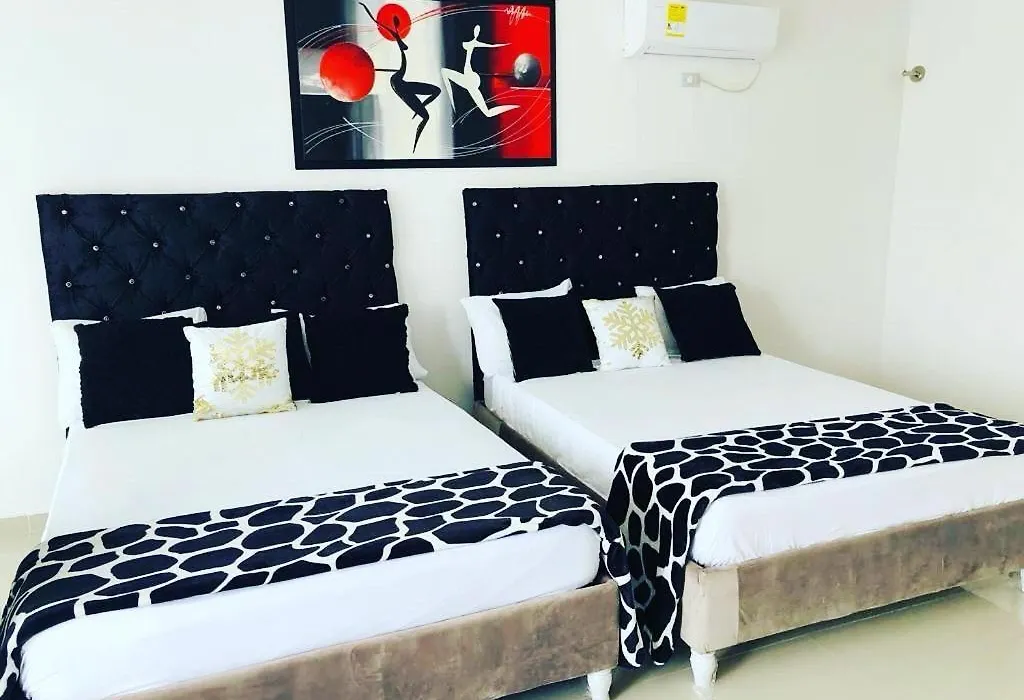 Premium81Street-1