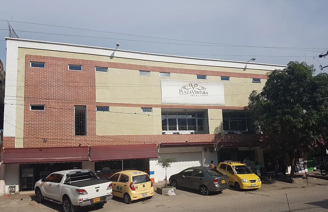 Hotel Plaza Ventura-1