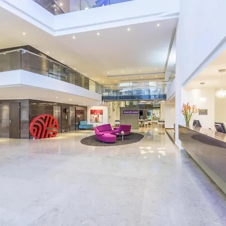 Nh Collection Royal Smartsuites-3