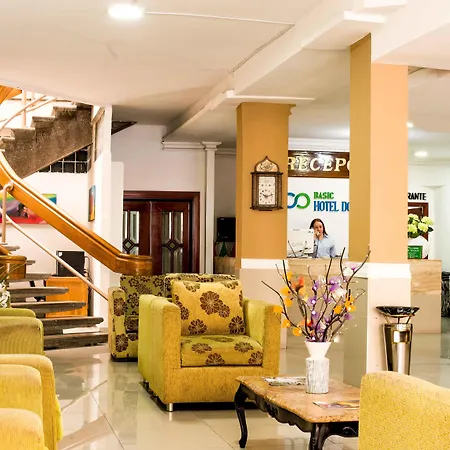 Hotel Puerta de Oro-2